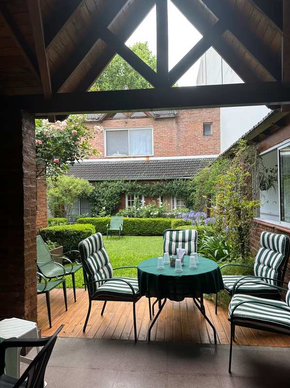 Terraza y jardín